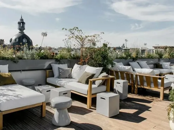 T4 SUD OUEST 55M2 DE TERRASSE 2 PARKINGS