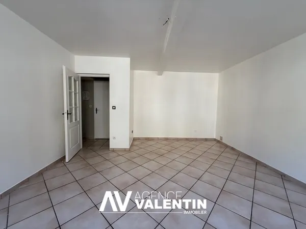 Appartement 2 pièces 91 m²