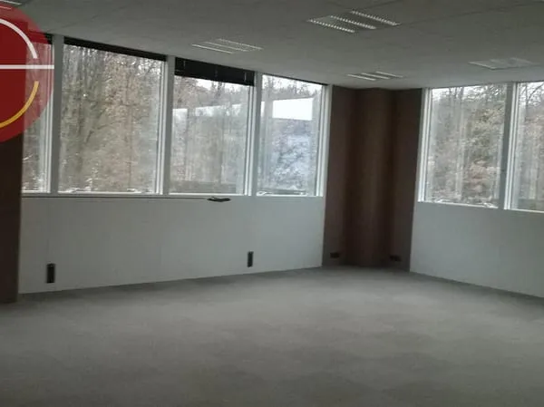 Bureau et espace de travail Location Colomiers 248m² 3060€