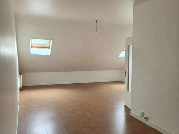 Grand appartement T4 ANCENIS Centre