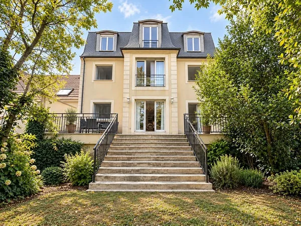 Maison Antony 7 pièce(s) 165.61 m2