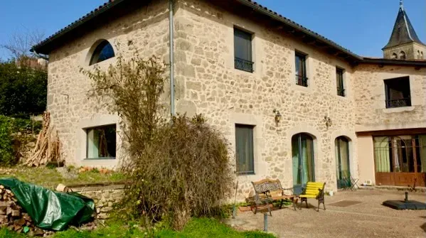 Gîte 9 pièces 260 m²