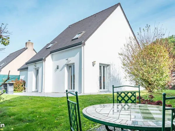 Charmante maison dans un quartier privilégié-Professionnel s'abstenir