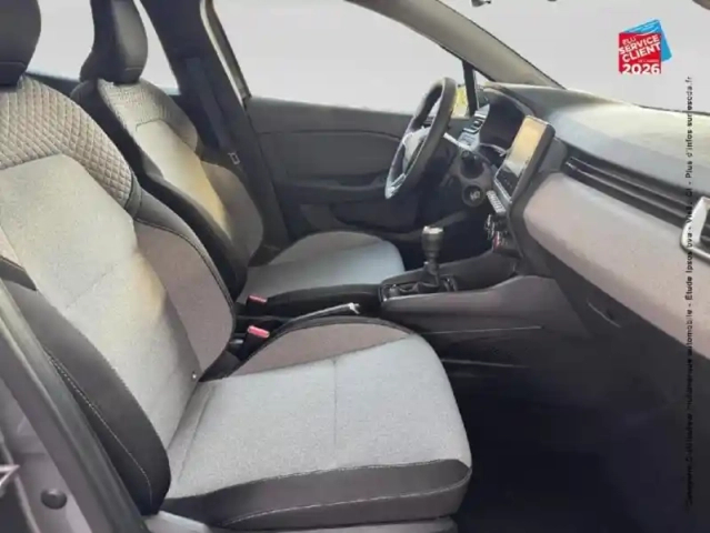 Renault Clio 1.5 blue dci 100ch evolution - 24 — photo 20