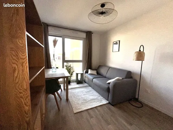 Studio 1 pièce 20 m²