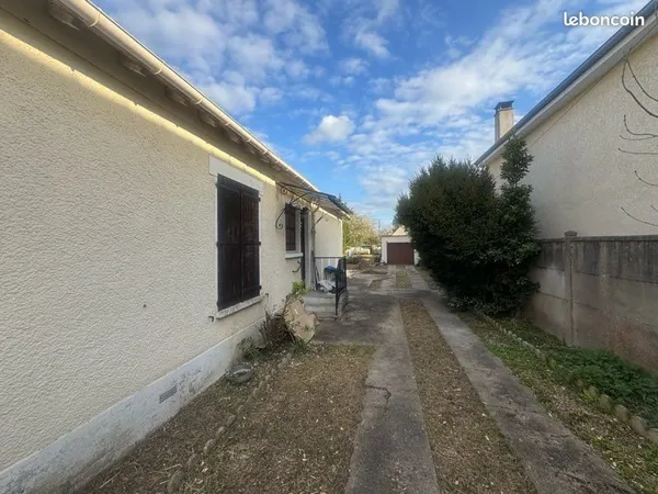 A saisir maison individuelle avec beau terrain