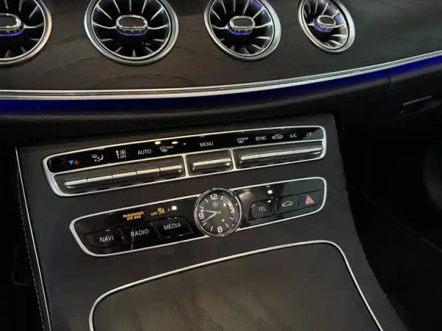 Mercedes Classe E cabriolet 220 d 9g-tronic — photo 132