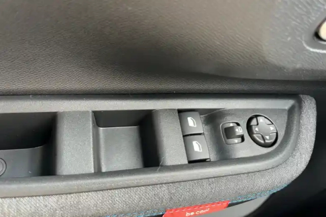 Citroën C3 hybride 110 ch automatique — photo 21