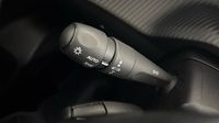 Peugeot 2008 1.5 BlueHDi 110ch S&S Allure Pack — photo 23