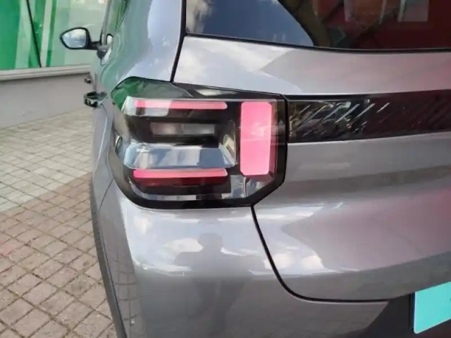 Citroën C3 1.2 turbo 100ch max — photo 9