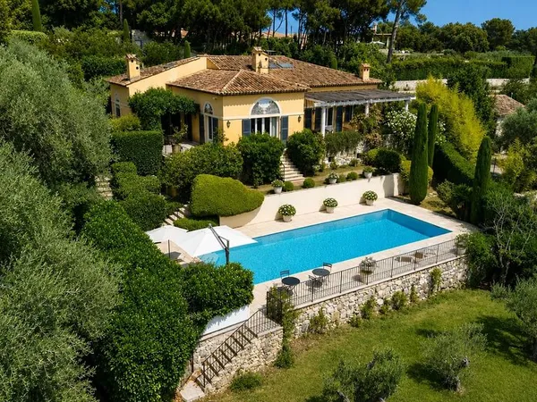 Villa 398 m²