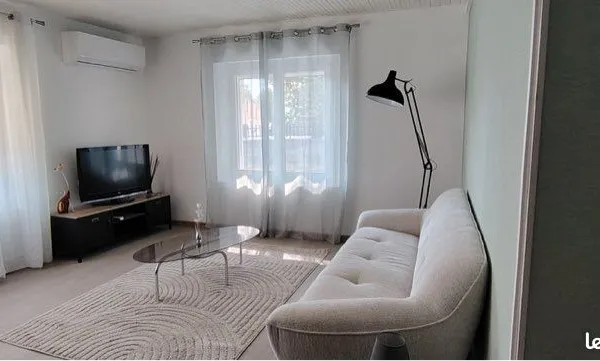 T2 meublé bas de villa