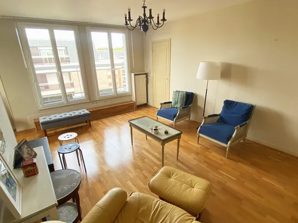 Appartement 3 pièces 71,50m² balcon dernier étage Chantier