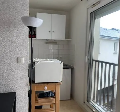 Studio 1 pièce 21 m²