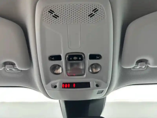 Peugeot 2008 puretech 130 s&amp;s eat8 — photo 93