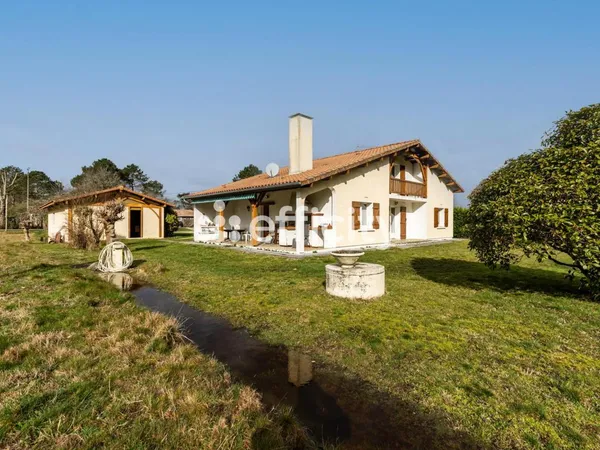 Maison et villa de prestige Vente Salles 6p 155m² 399000€