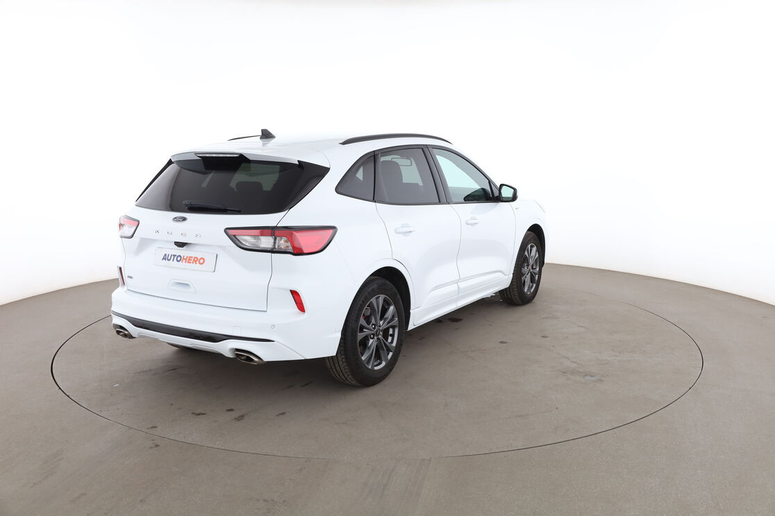 Ford Kuga 2.0 EcoBlue AWD ST Line X Auto — photo 5