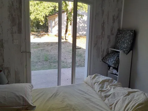 Location maison avec piscine au mois meublée