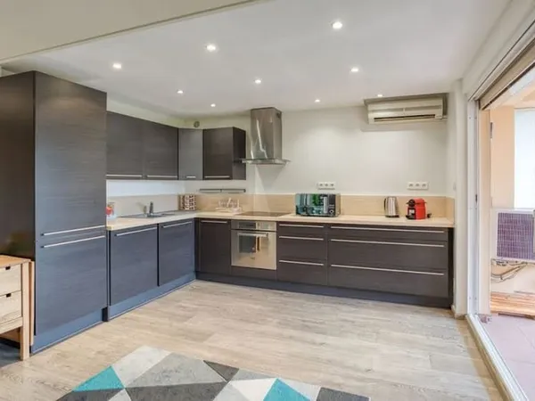 Studio 1 pièce 29 m²