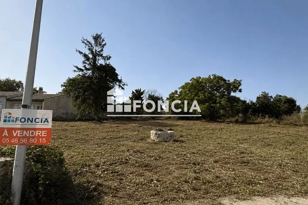 Terrain 630 m²