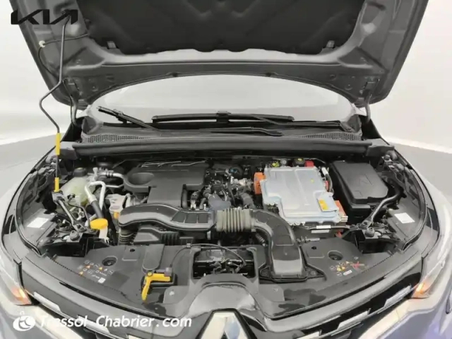 Renault Captur e-tech 145 - 21 intens — photo 7