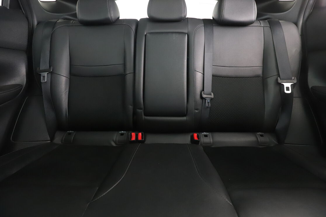 Nissan Qashqai 1.5 dCi Tekna — photo 14