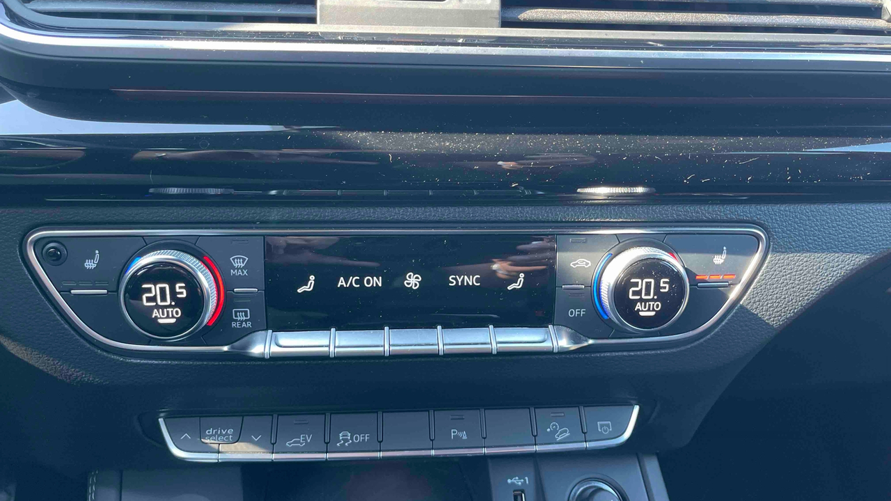 Audi Q5 Sportback 50 TFSIe 299 S tronic 7 Quattro — photo 30