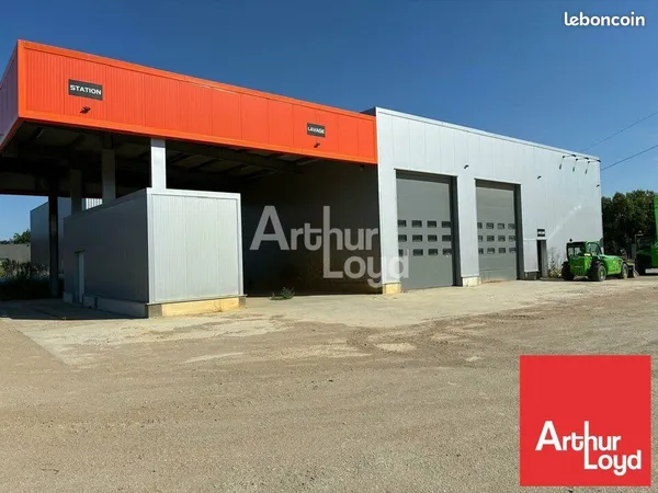 LOCAL D'ACTIVITE 550 m² LA ROCHE-SUR-YON