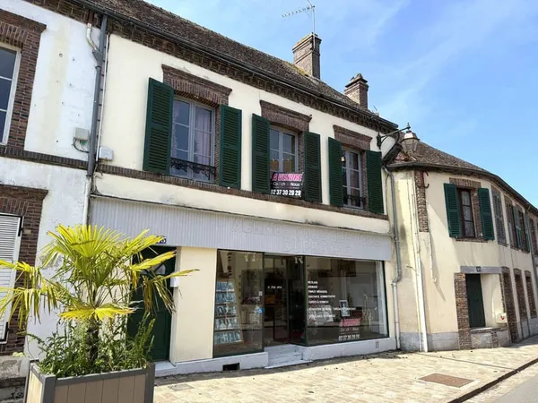 Maison 8 pièces 417 m²