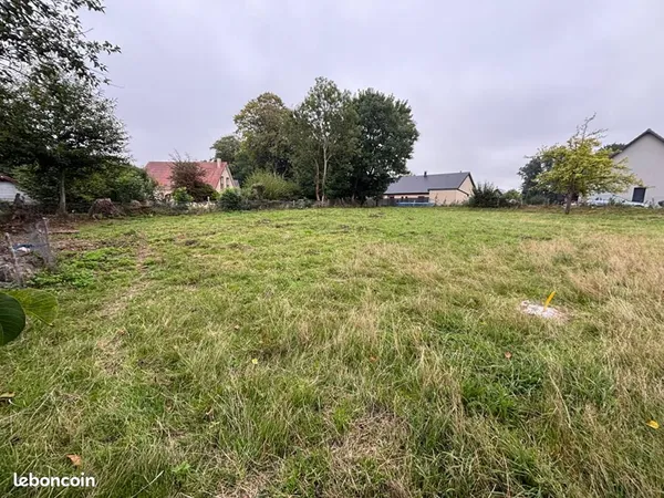 Terrain 839 m² Les Trois Pierres