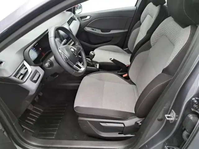 Renault Clio tce 90 — photo 26