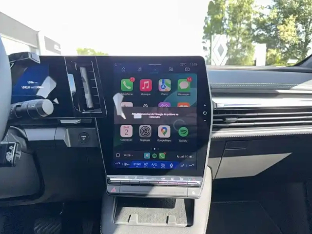 Renault Megane e-tech 220 ch autonomie confort gsr2 — photo 71