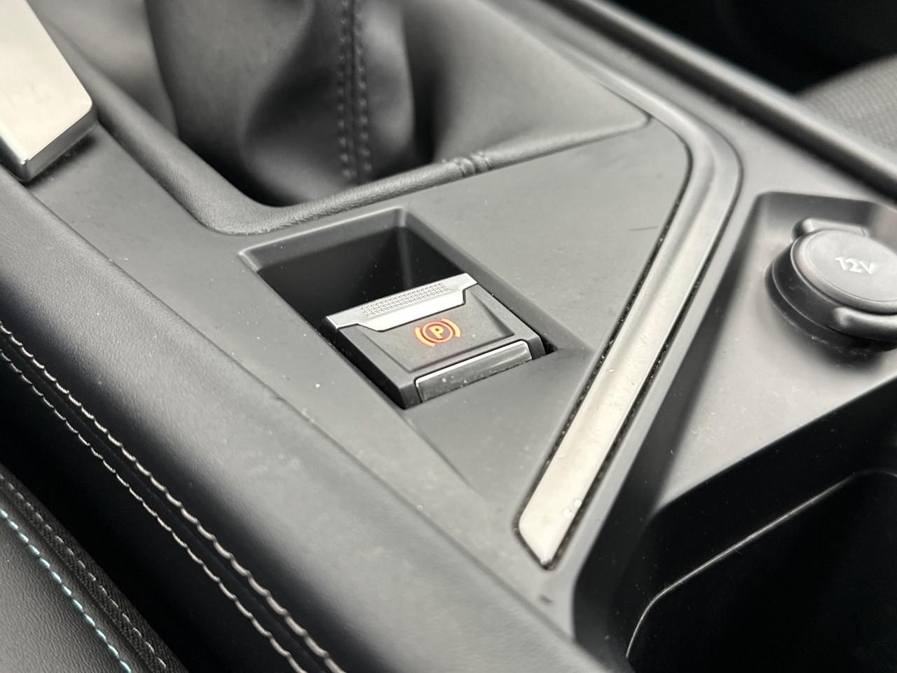 Peugeot 308 sw puretech 130ch s&s bvm6 allure pack — photo 33