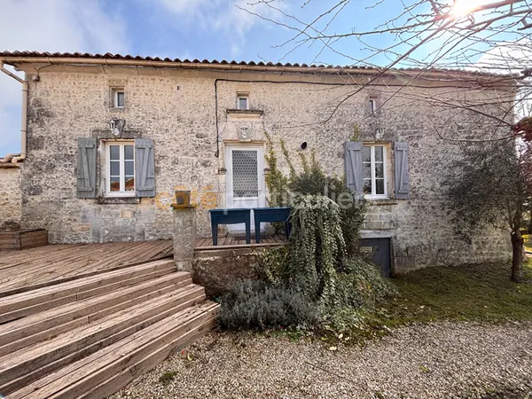 Maison Bellevigne 5 pièce(s) 124 m²