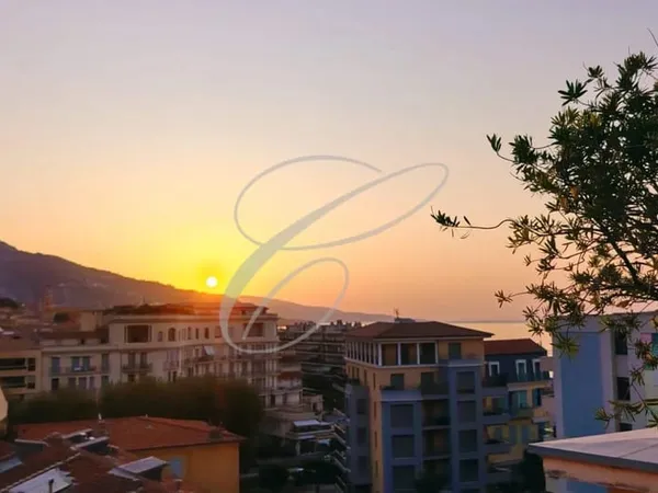 MENTON - 2 PIECES