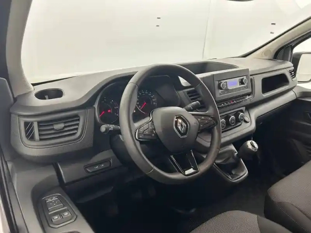 Renault Trafic fg blue dci 130 l1h1 3t gsr2 — photo 10