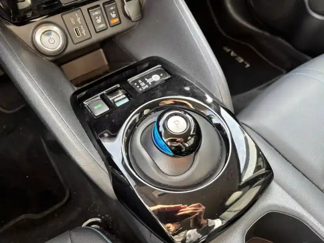 Nissan Leaf electrique 40kwh — photo 30