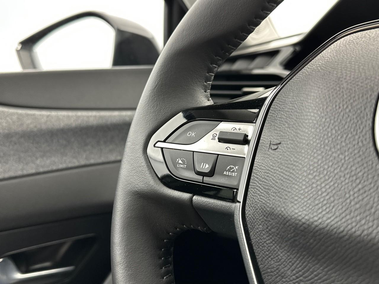 Peugeot 308 bluehdi 130ch s&s eat8 allure — photo 17