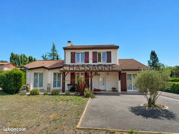 Maison 8 pièces 168 m²