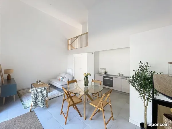 Duplex/Triplex 3 pièces 60 m²