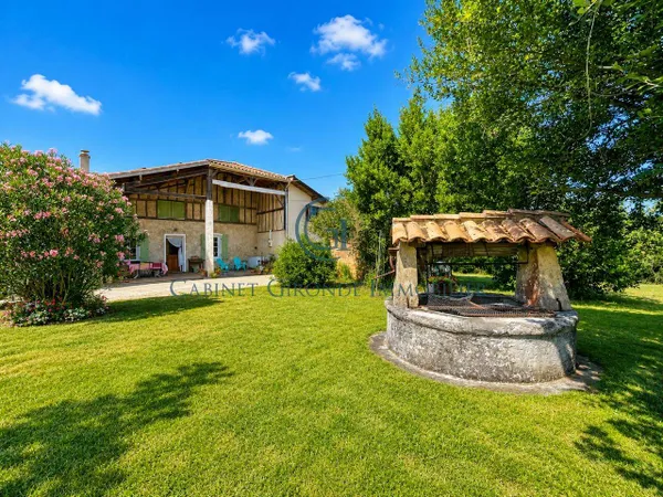 Maison 8 pièces 180 m²