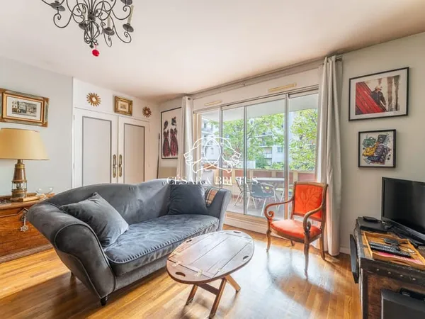 Appartement T4 de 95 m², idéalement agrémenté d'une terrasse