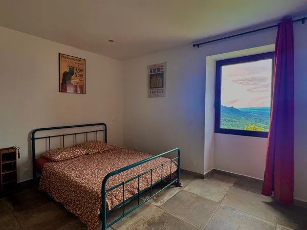 Loue appartement à l'année scolaire