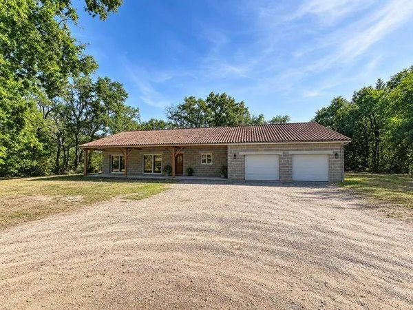 Maison de plain-pied 7 pièces 175 m²