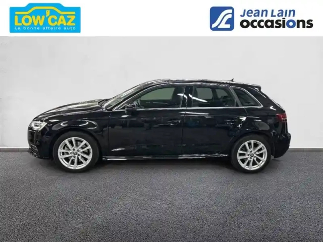 Audi A3 sportback 40 e-tron 204 s tronic 6 — photo 30