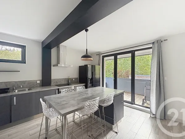 Appartement 4 pièces 83 m²
