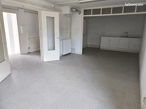Local profession liberale 72 m² au centre