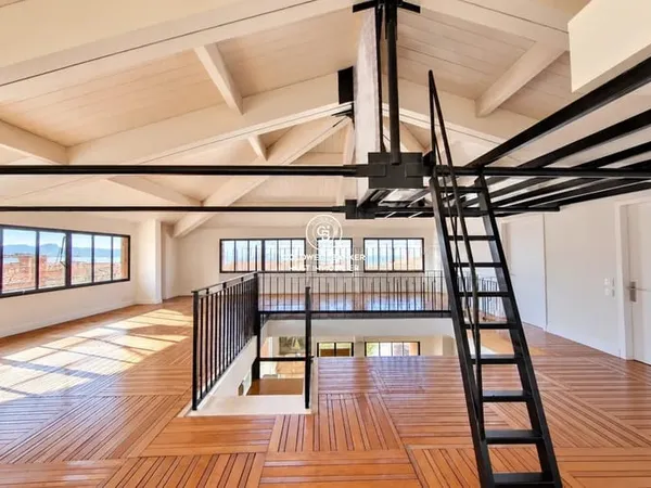 PORT-VENDRES - LOFT D'EXCEPTION DE 300 M² À DEUX PAS DU PORT