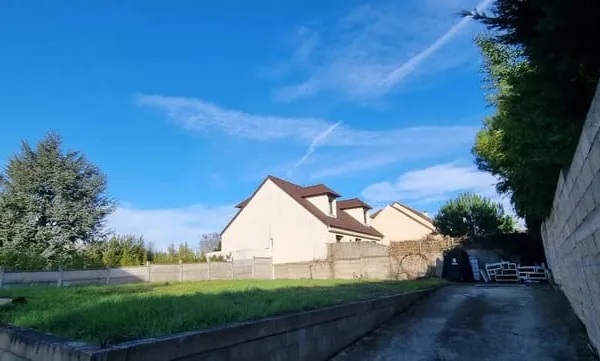 Terrain constructible 470 m²
