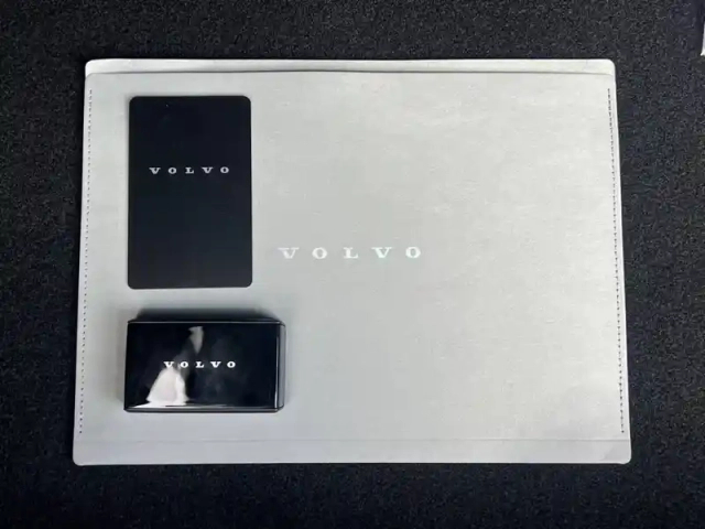 Volvo Ex30 cross country twin performance 428 ch 1edt — photo 8